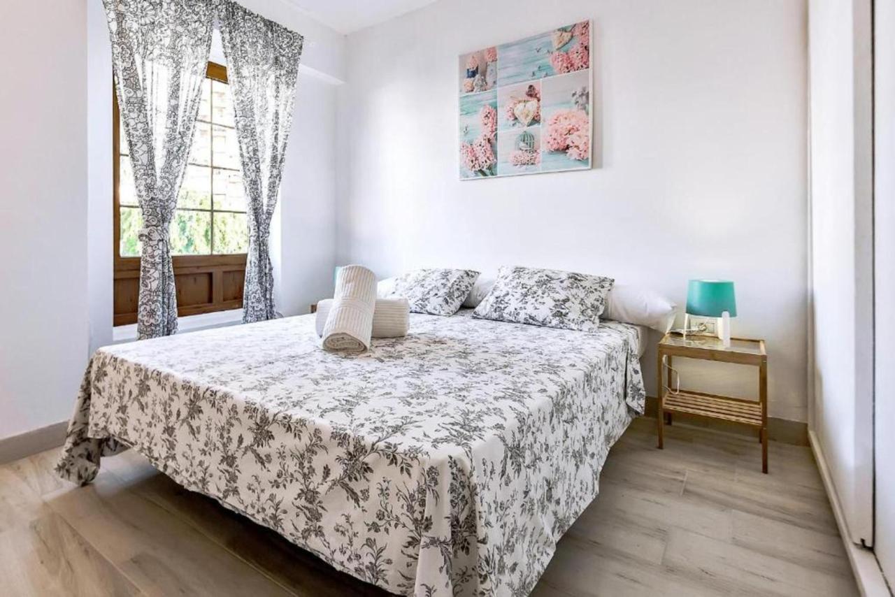 Two Bedroom Apartment With Wifi, Close To The Beach, In Playa De Las Americas Екстериор снимка
