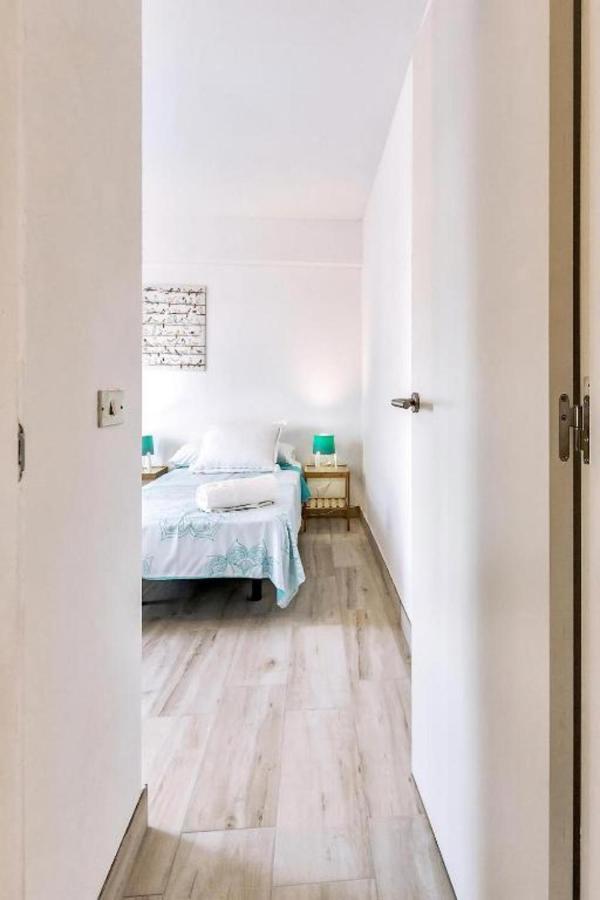 Two Bedroom Apartment With Wifi, Close To The Beach, In Playa De Las Americas Екстериор снимка